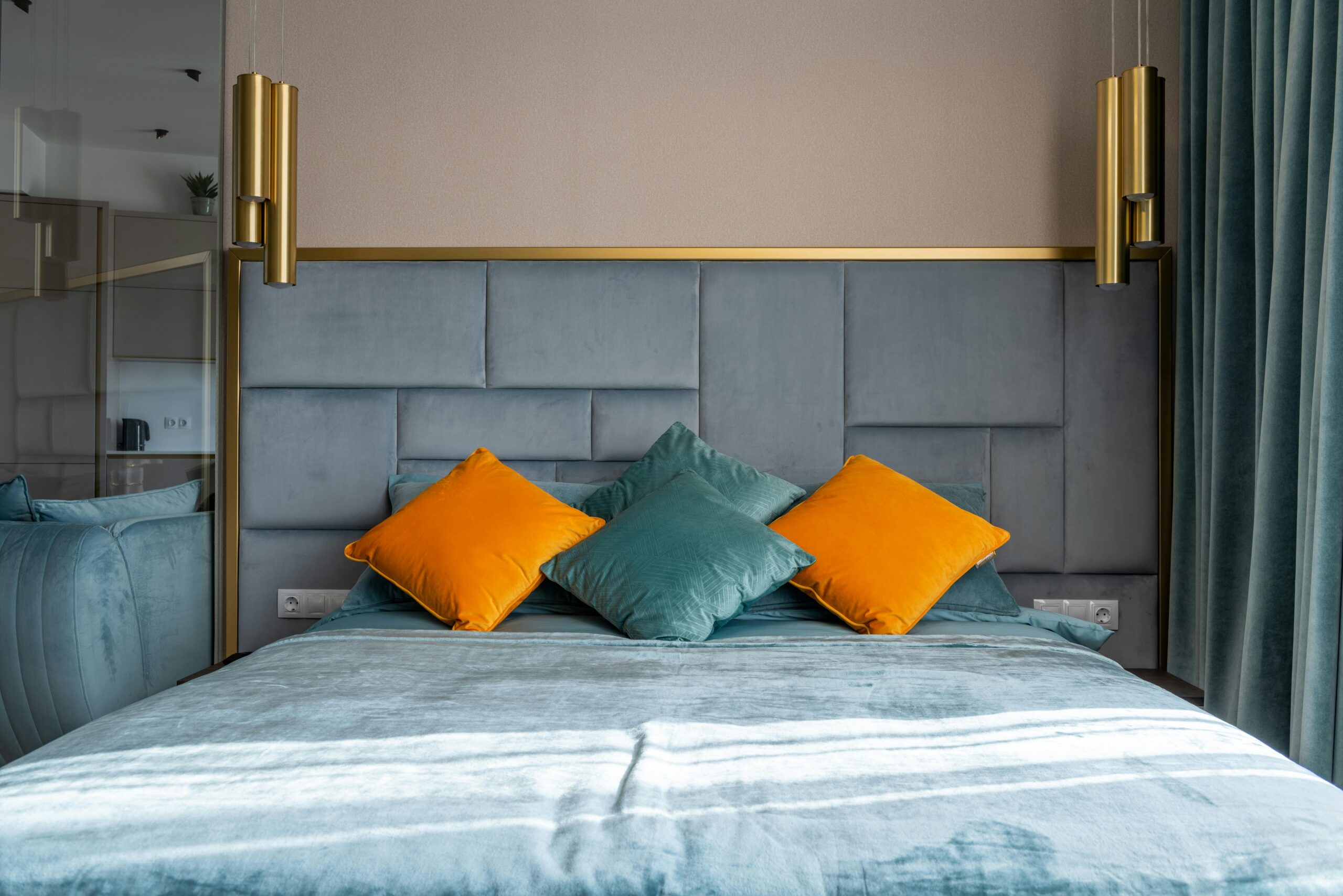 Transformatie van Ruimtes: Een Psycholoog’s Reis naar het Creëren van een Kleurrijk Toevluchtsoord