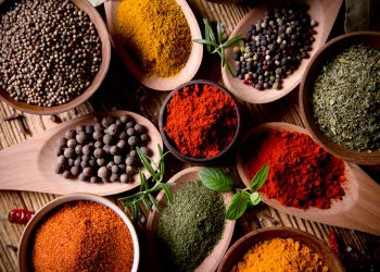 DeKruidenbaron: De Specialist in Kwaliteitskruiden en Specerijen