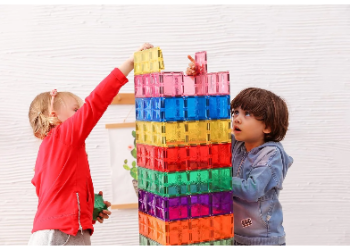 Bouwen, leren en spelen met Magnetenspeelgoed