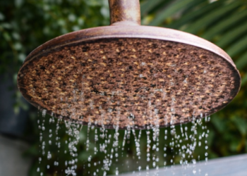 De wereld van buitendouches en de rol van tuin-douche.nl